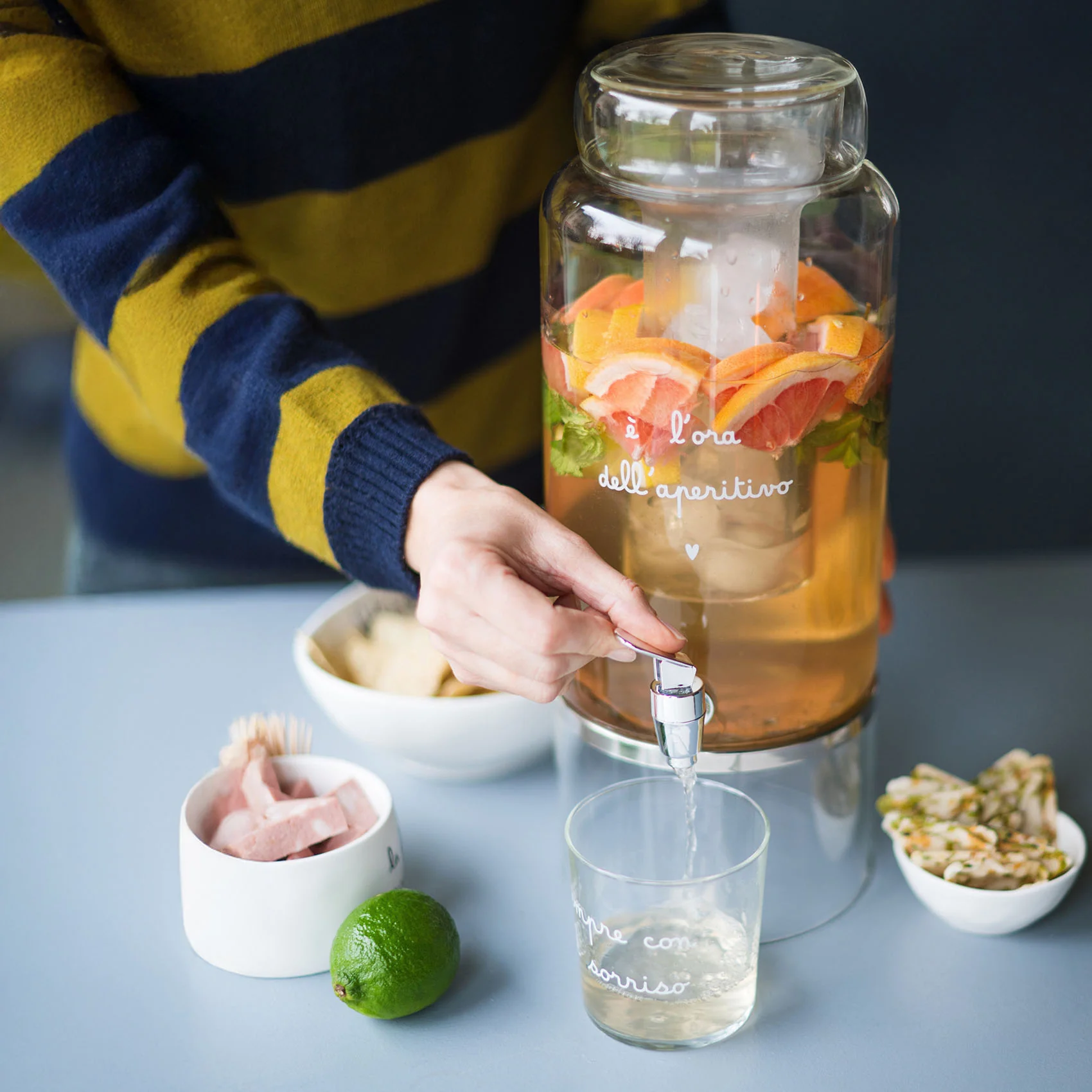 Distributore bevande E' l'ora dell'aperitivo Simple Day - immagine 2