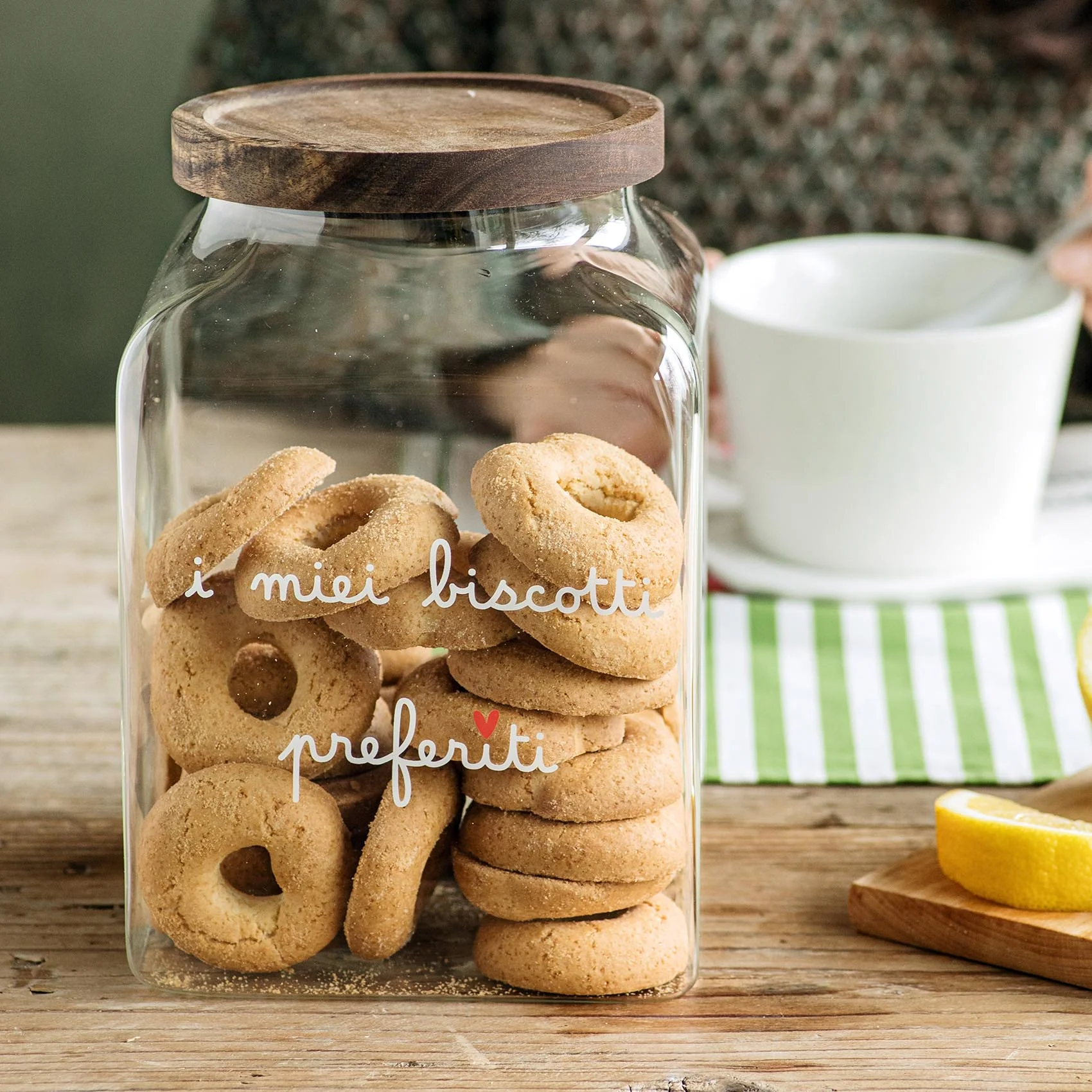 Biscottiera in Vetro con tappo in legno "I miei biscotti preferiti" Simple Day - immagine 2